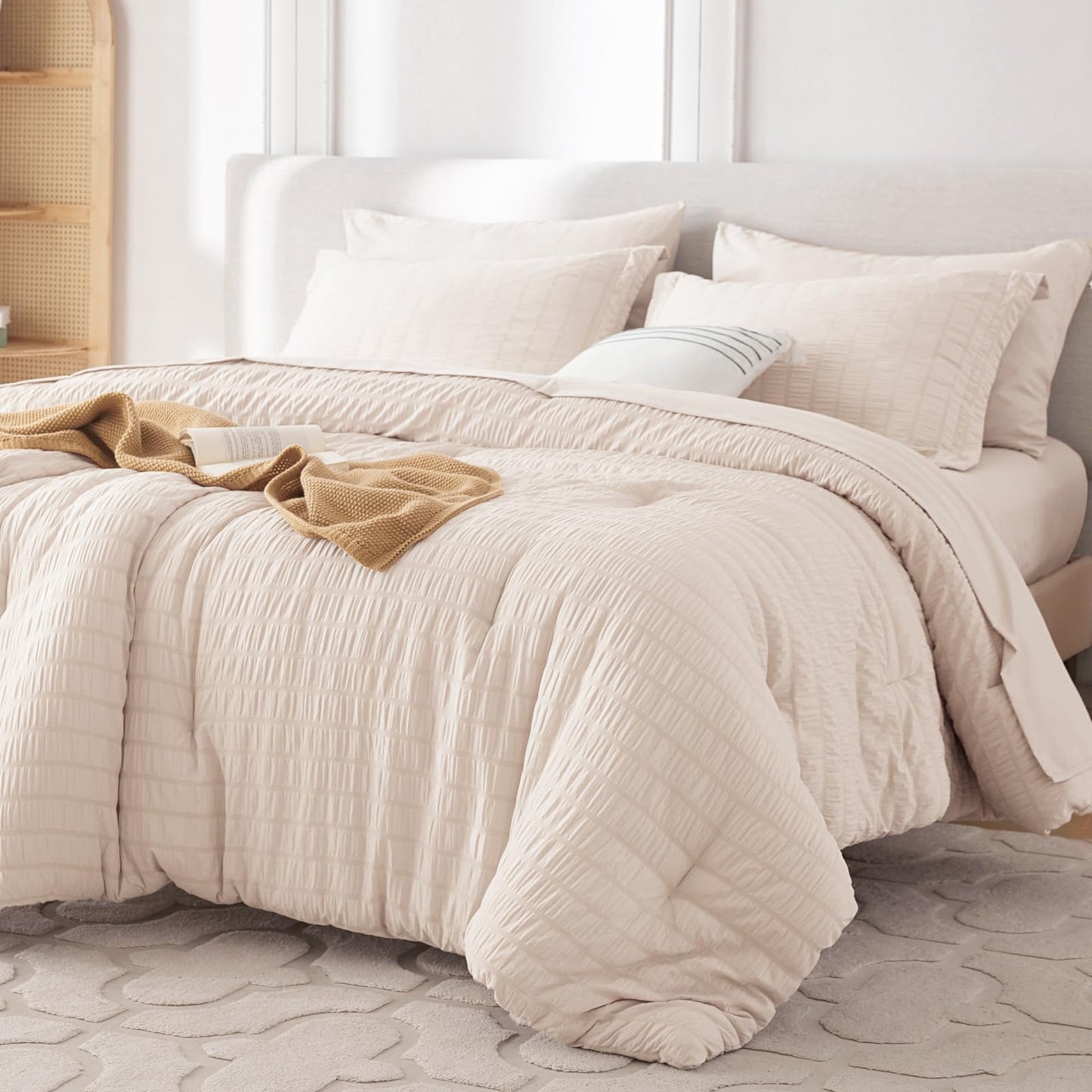 MUXHOMO 7 Pieces King Comforter Set, Seersucker Bed in a Bag King Size, All Season Luxury Bedding Set with Comforter, Flat Sheet, Fitted Sheet, Pillowcases & Shams, Beige1