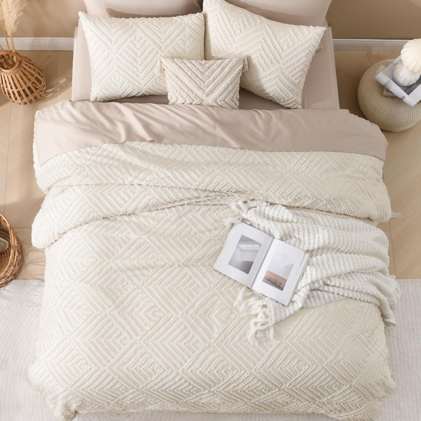 Andency King Size Comforter Set Beige, 3 Pieces Boho King Bedding Comforter Set Cream, All Season Soft Lightweight Tufted Textured Down Alternative Comforter Fluffy Bed Set